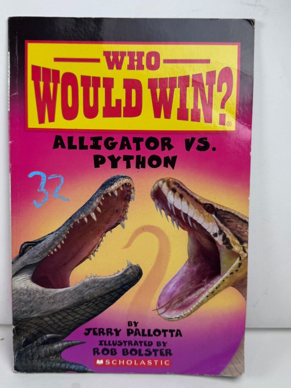 Who Would Win Alligator vs Python Jerry Pallotta Scholastic ISBN 9780545451925